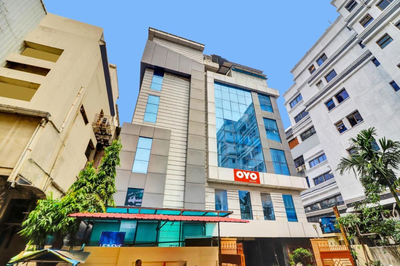 Heavens Inn Near Rasoolpura Metro Station Hyderabad Exterior foto