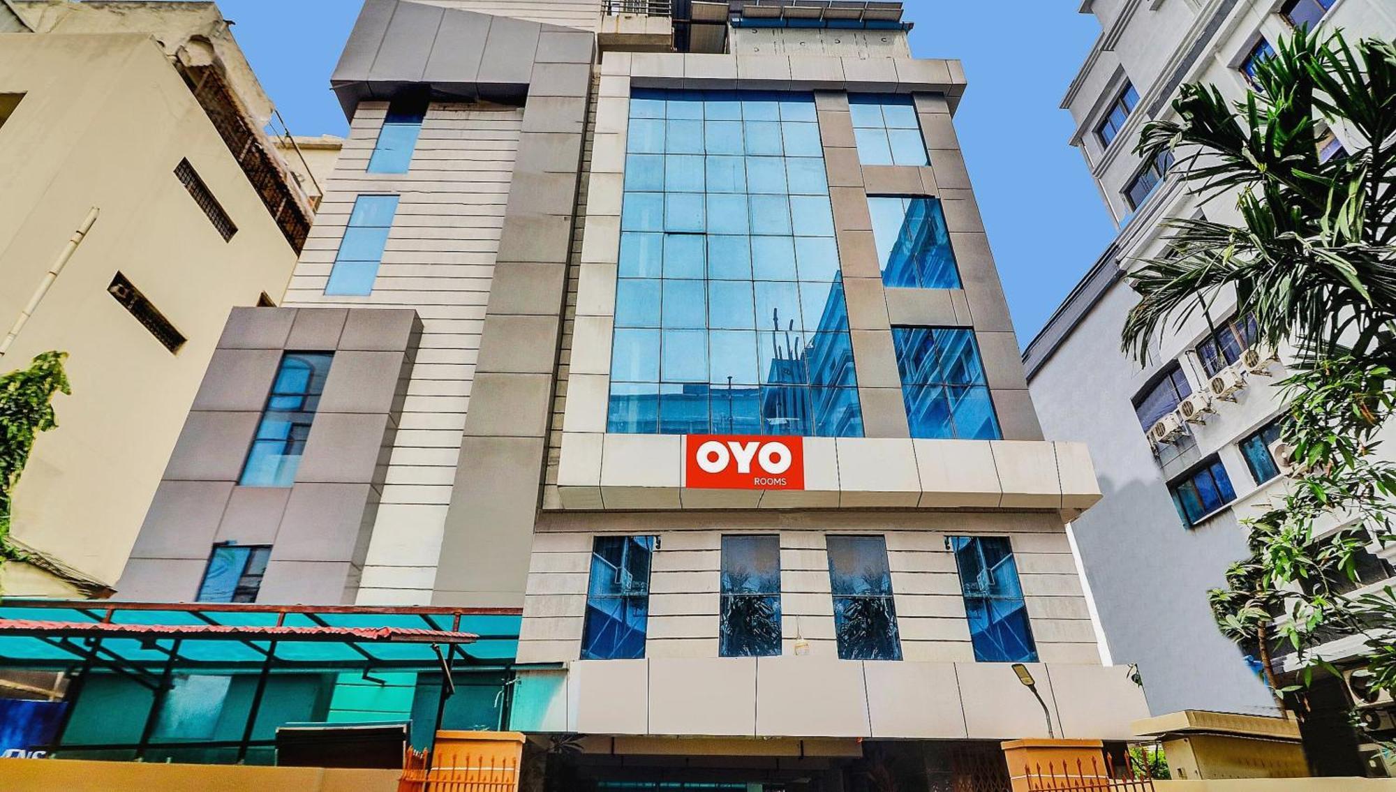 Heavens Inn Near Rasoolpura Metro Station Hyderabad Exterior foto